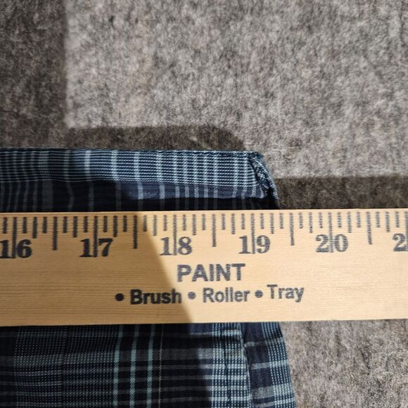 Oakley Shorts Mens 38 Blue Plaid Flat Front Casual Outdoor Golf Stretch Pockets - Picture 4 of 8